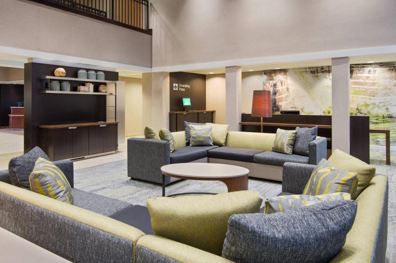 Courtyard By Marriott Springfield Airport Exterior foto