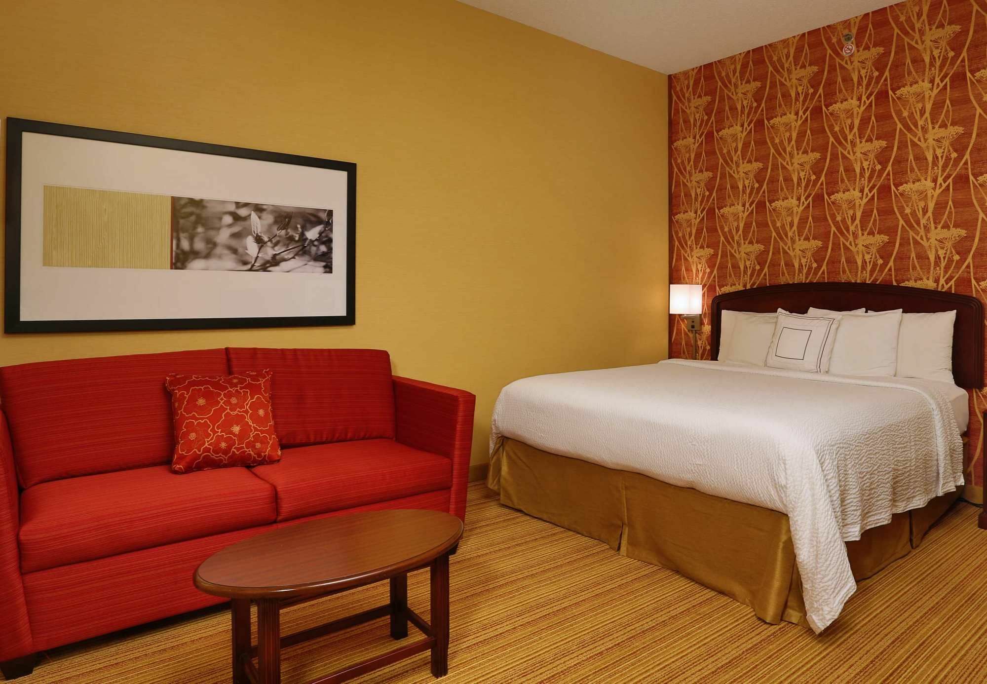 Courtyard By Marriott Springfield Airport Exterior foto